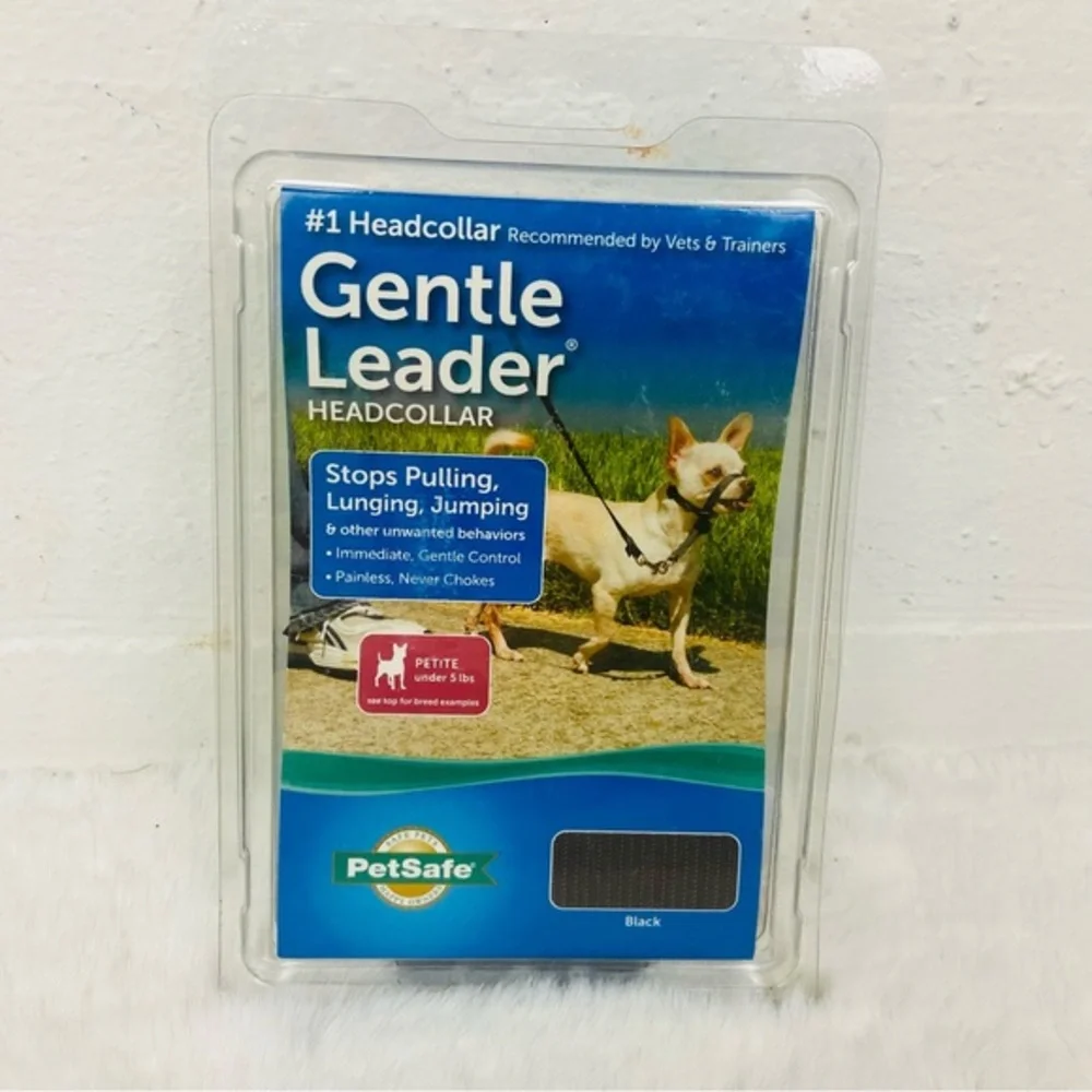 PetSafe Gentle Leader Headcollar stops pulling, lunging jumping petite under 5LB